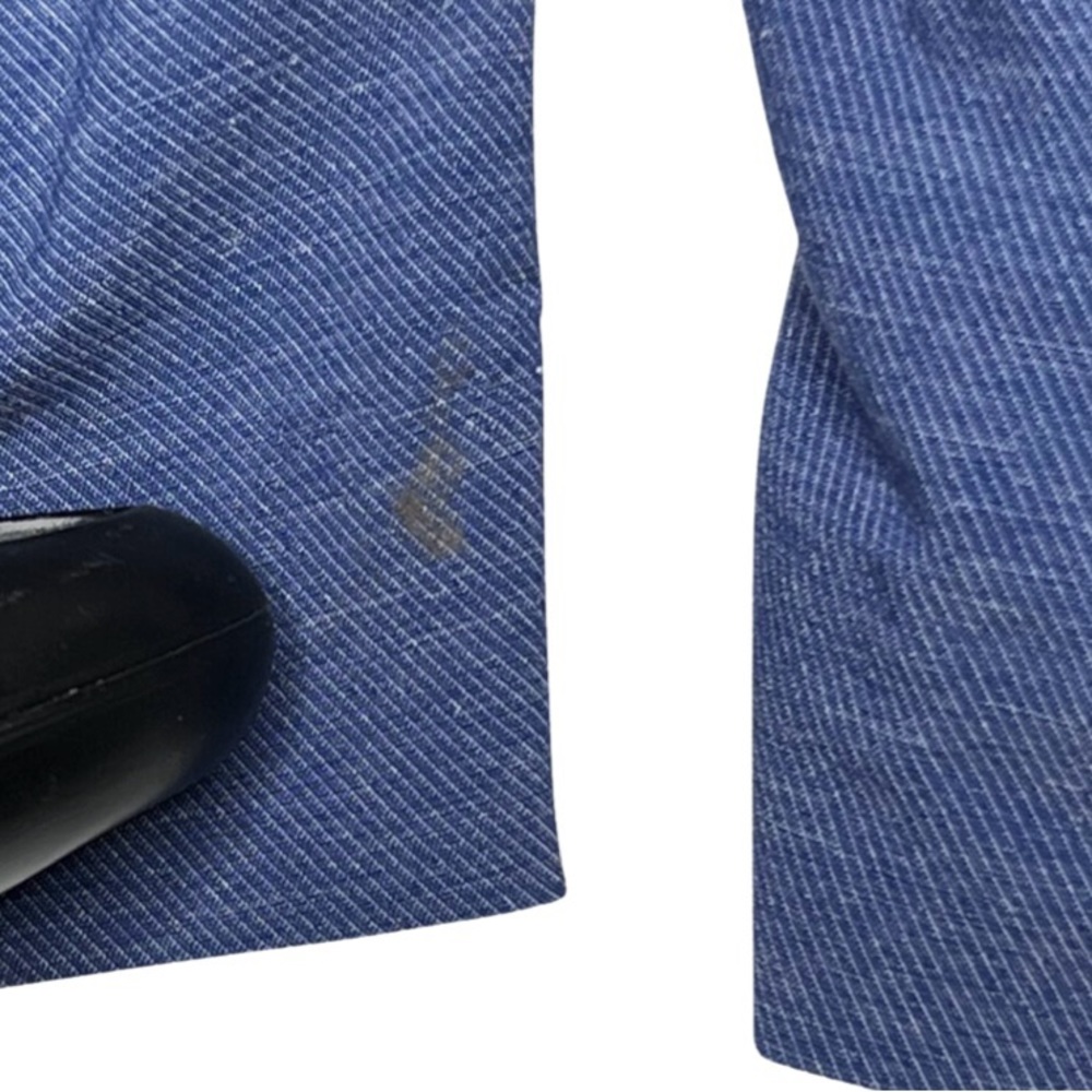 Gap Shorts - Picture 3 of 4